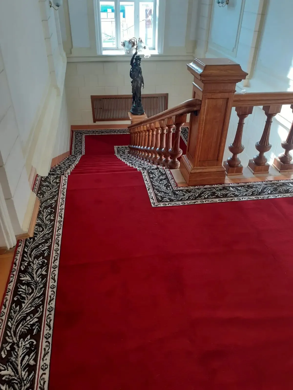 Монтаж ковровой дорожки 6